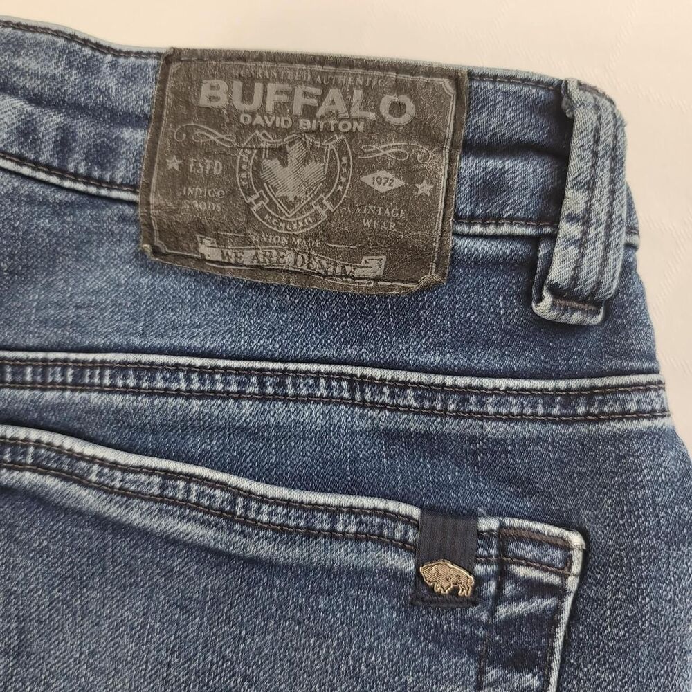Buffalo David Bitton SIX Straight Leg Jeans Indigo Wash Stretch Size 34"x30"